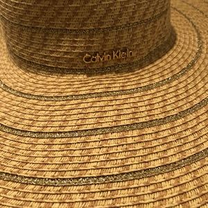 Calvin Klein Beach Hat 🏖